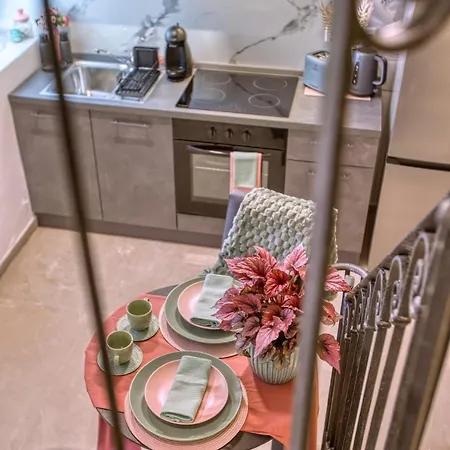 Jade - Stylish Hideaway 別荘 Żabbar