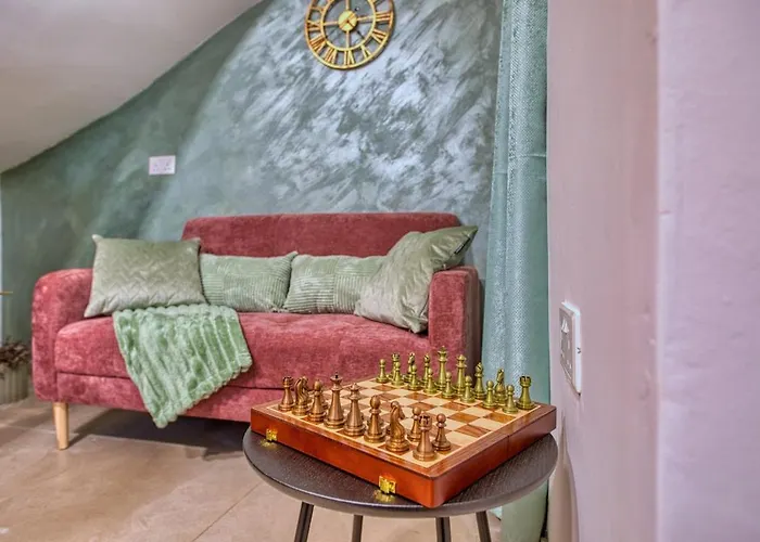 Jade - Stylish Hideaway * Żabbar