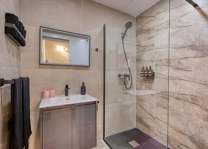 Feriehus Jade - Stylish Hideaway *