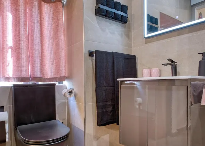 Feriehus Jade - Stylish Hideaway Żabbar